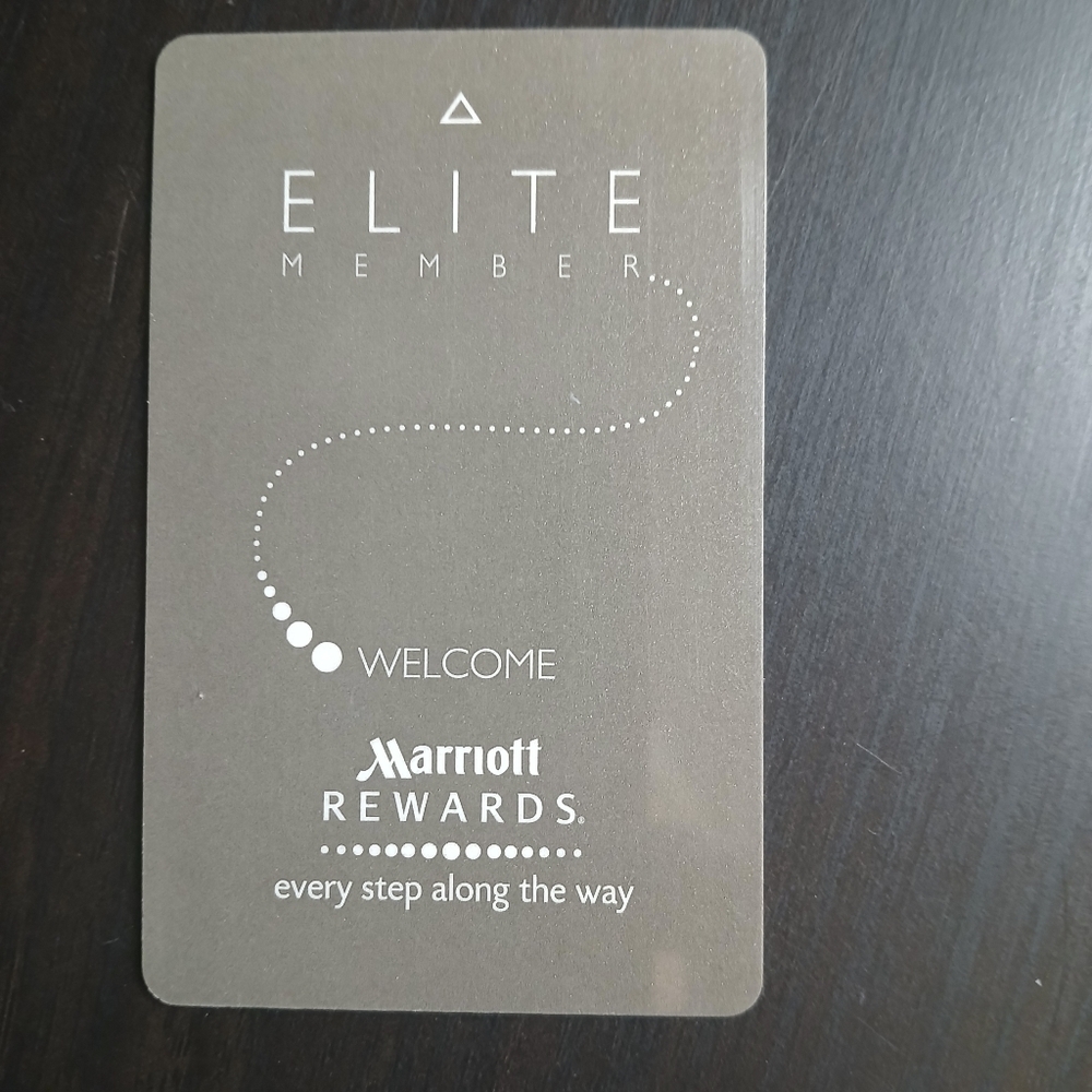 MARRIOTT Elite Member, Marriott Rewards Collectible Hotel Key Card Vacation - Picture 2 of 4